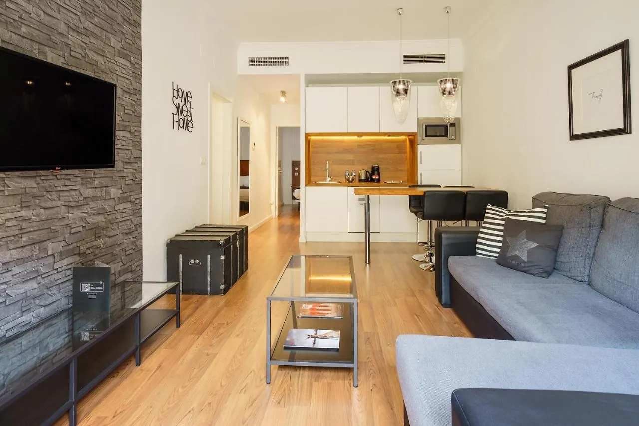Minimal Rooms By Ele Apartments Malaga