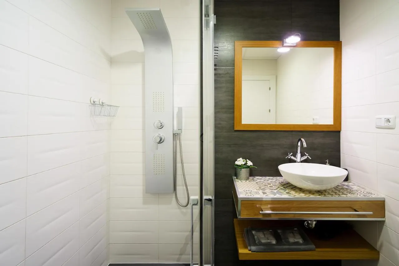 Minimal Rooms By Ele Apartments Malaga